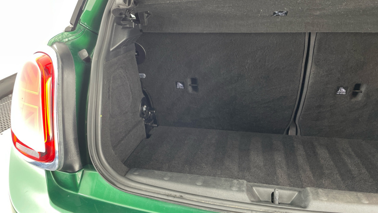 MINI Hatchback 135kW Cooper S Level 2 33kWh 3dr Auto Electric Hatchback